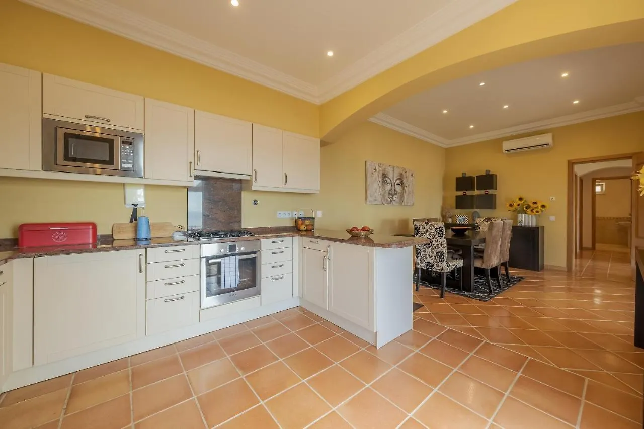 Balancal Apartments And Villas Palheiro Village Funchal  Vakantiepark