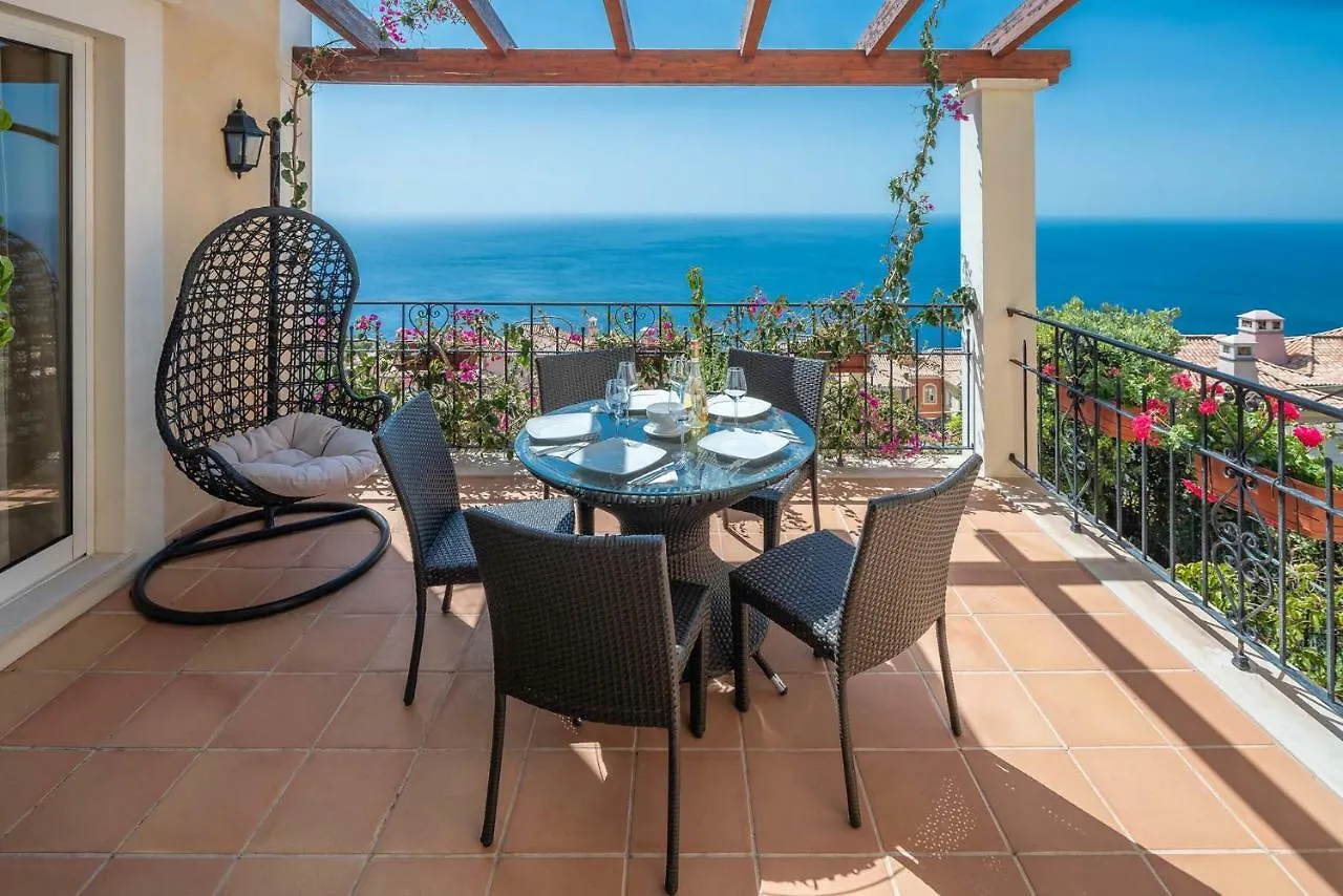Balancal Apartments And Villas Palheiro Village Funchal  3*, Funchal (Madeira)