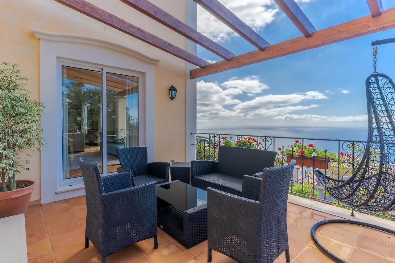 Semesterpark Balancal Apartments And Villas Palheiro Village Funchal