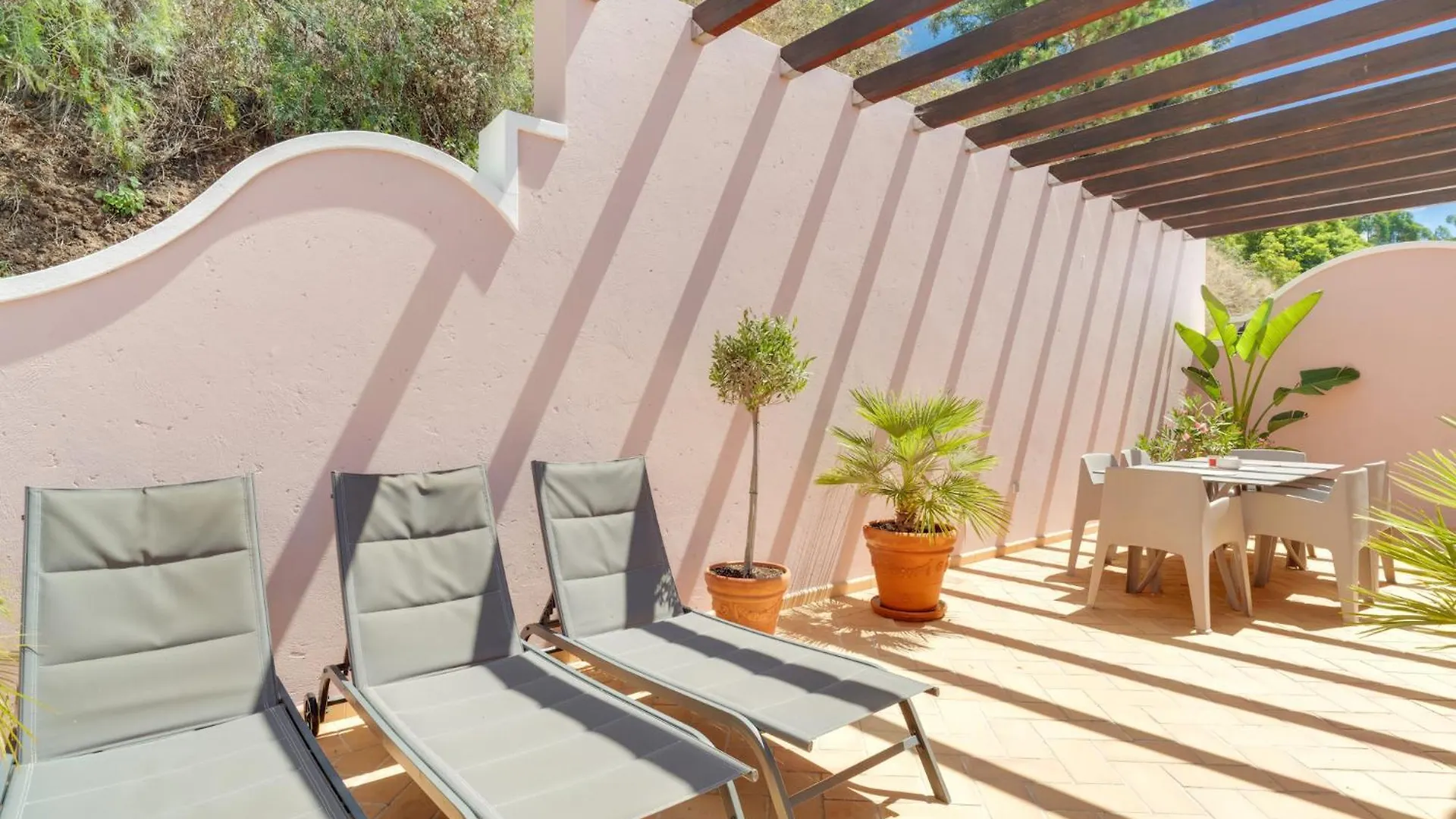 Balancal Apartments And Villas Palheiro Village Funchal  3*, Funchal (Madeira)